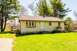 117 Beechwood St, Thomaston, ME 04861 - Photo 1