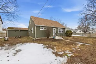 148 Prospect St, Biddeford, ME 04005 - Photo 1