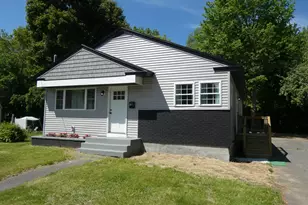 28 5 Elm St, Fairfield, ME 04937 - Photo 1