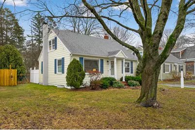 122 Providence Avenue, South Portland, ME 04106 - Photo 1