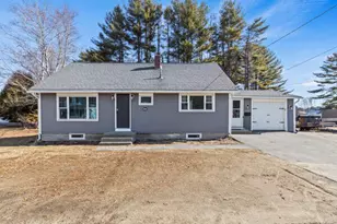 32 Grove St, Lewiston, ME 04240 - Photo 1