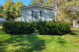 979 Essex St, Bangor, ME 04401 - Photo 1