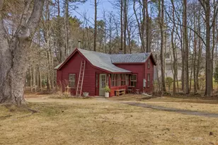24 Newson Ave, Kittery, ME 03904 - Photo 1