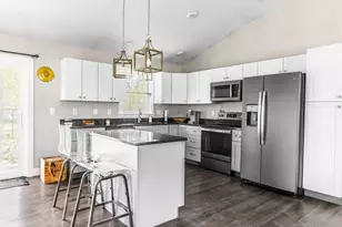52 Lindsay Dr, Levant, ME 04456 - Photo 1