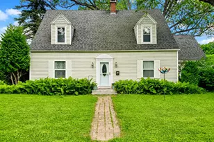 43 Elmwood Ave, Caribou, ME 04736 - Photo 1