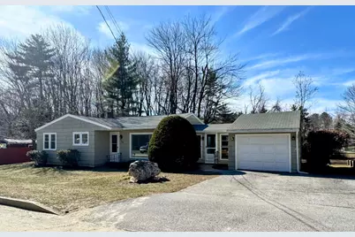 15 Moore Avenue, Auburn, ME 04210 - Photo 1
