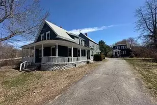 121-123 Oak Hill Rd, Auburn, ME 04210 - Photo 1