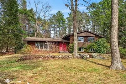 7 Brookside Drive, Falmouth, ME 04105 - Photo 1