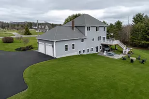 32 Country Meadow Dr, Hampden, ME 04444 - Photo 1