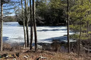 25 Rocky Cove Ln, Hope, ME 04847 - Photo 1