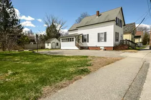 40 E Valentine St, Westbrook, ME 04092 - Photo 1