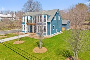 25 School St, Ellsworth, ME 04605 - Photo 1