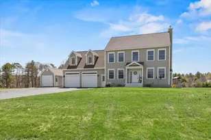 17 Shiers Mdw Dr, Gorham, ME 04038 - Photo 1