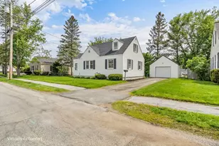 8 Lincoln St, Brewer, ME 04412 - Photo 1