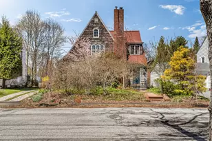 78 Franklin St, Lewiston, ME 04240 - Photo 1