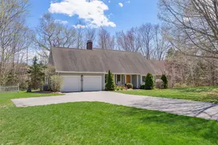 82 Hunts Point Rd, Cape Elizabeth, ME 04107 - Photo 1