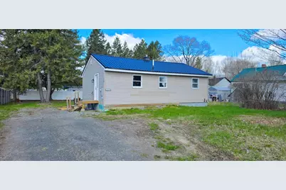 50 Elizabeth Street, Presque Isle, ME 04769 - Photo 1