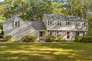 98 Harborview Dr, Yarmouth, ME 04096 - Photo 1