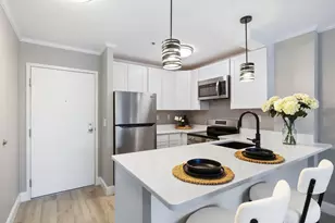 148 Breakwater Dr, South Portland, ME 04106 - Photo 1