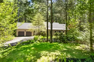 26 Stone Bridge Cir, Newcastle, ME 04553 - Photo 1