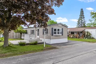 113 Blackberry Pl, Kittery, ME 03904 - Photo 1