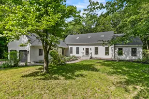 29 Pond Shore Dr, Cumberland, ME 04021 - Photo 1