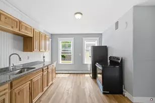 166 Bartlett St, Lewiston, ME 04240 - Photo 1