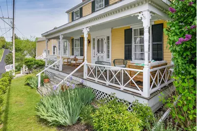 9 Bradbury Street, Wiscasset, ME 04578 - Photo 1