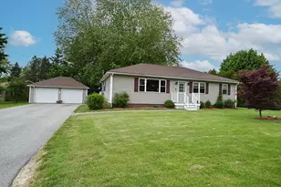 1128 Chase Rd, Veazie, ME 04401 - Photo 1