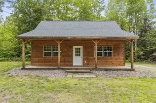 39 Freemont Ave, Baldwin, ME 04024 - Photo 1