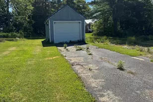 288 Stinson St, Pittsfield, ME 04967 - Photo 1