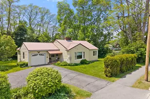 32 Davenport St, Milford, ME 04461 - Photo 1