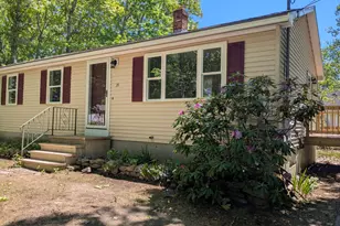 35 Pierce Ave, Sanford, ME 04073 - Photo 1