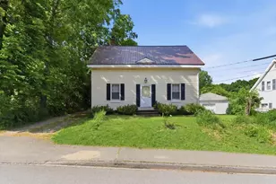51 Northern Ave, Farmingdale, ME 04345 - Photo 1