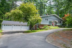 17 Apple Tree Ln, Manchester, ME 04351 - Photo 1