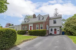 76 Edwards St, Portland, ME 04102 - Photo 1