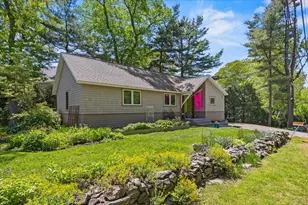 1088 Shore Rd, Cape Elizabeth, ME 04107 - Photo 1