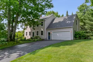 19 Bradford Dr, Gorham, ME 04038 - Photo 1