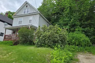 515 Hancock St, Rumford, ME 04276 - Photo 1