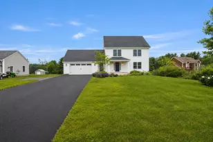 39 Snowberry Dr, Gorham, ME 04038 - Photo 1