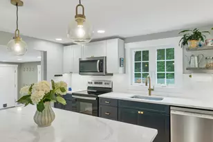 74 Alewive Rd, Kennebunk, ME 04043 - Photo 1