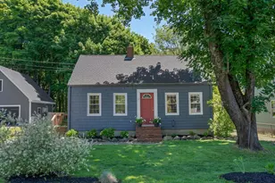 12 Linwood St, Cape Elizabeth, ME 04107 - Photo 1