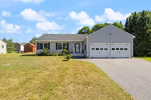 14 Sunset Ave, North Berwick, ME 03906 - Photo 1