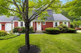 22 Applegate Ln, Falmouth, ME 04105 - Photo 1