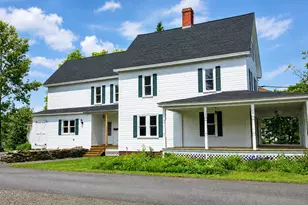 27 Pleasant St, Fort Kent, ME 04743 - Photo 1