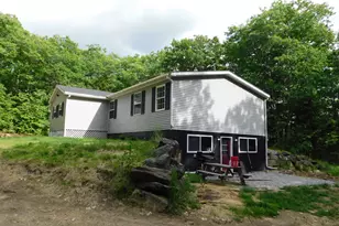 11 Deal Dr, Sabattus, ME 04280 - Photo 1