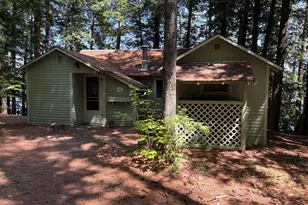28 Chickadee Ln, Livermore, ME 04253 - Photo 1