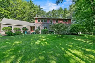 60 Ledgewood Dr, Yarmouth, ME 04096 - Photo 1