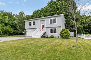 2 Twoey Dr, Windham, ME 04062 - Photo 1