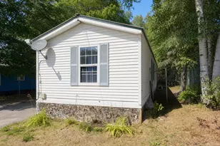 123 Cedar St, Millinocket, ME 04462 - Photo 1
